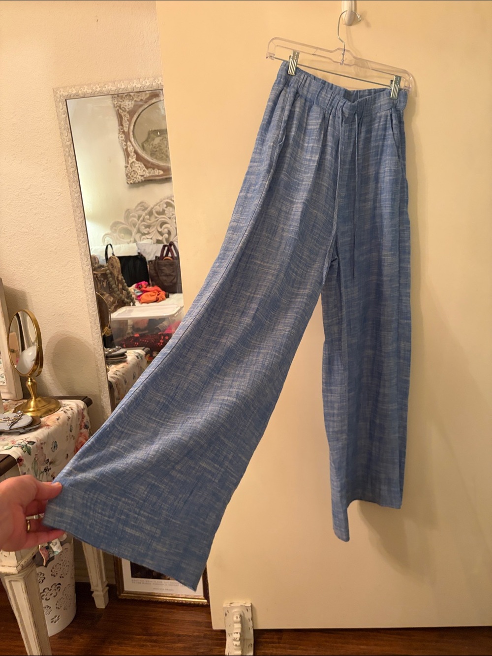 Relaxed Light Blue linen Wide-Leg Pants